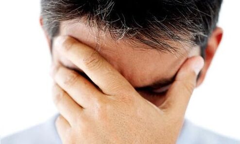 A man thinks about prostatitis treatment